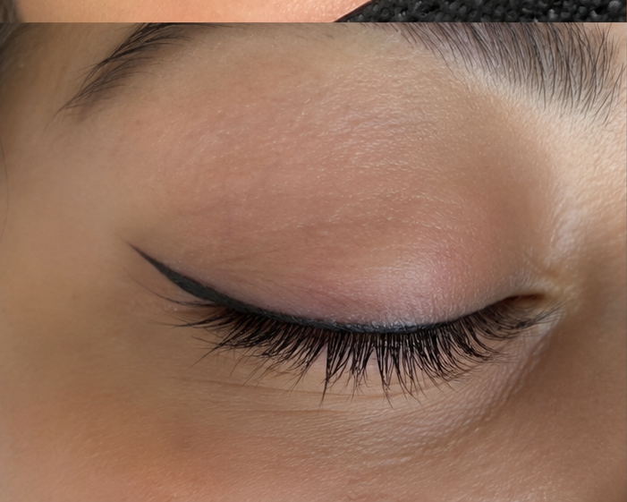 Cat Eye Liner – Mirada elevada