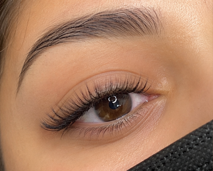 Doble Eyeliner – Mirada más intensa